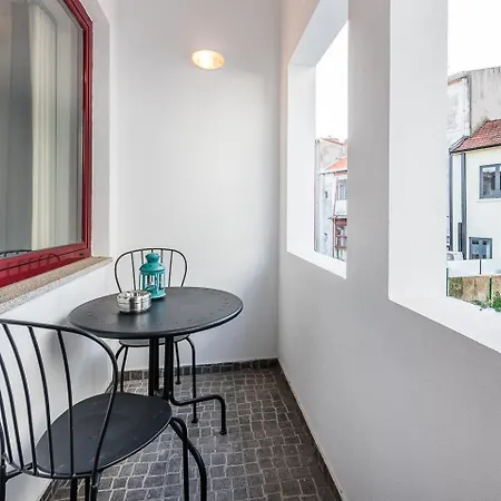 Guestready - Crayon Walls Apts * Oporto