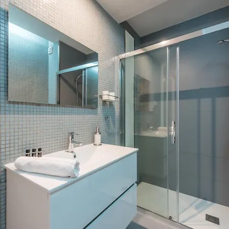 Guestready - Crayon Walls Apts Appartamento Oporto