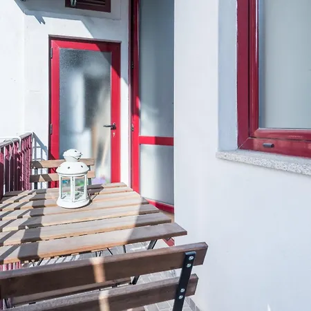 Guestready - Crayon Walls Apts Appartamento Oporto